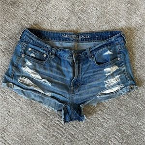 American Eagle Tomgirl Shortie
